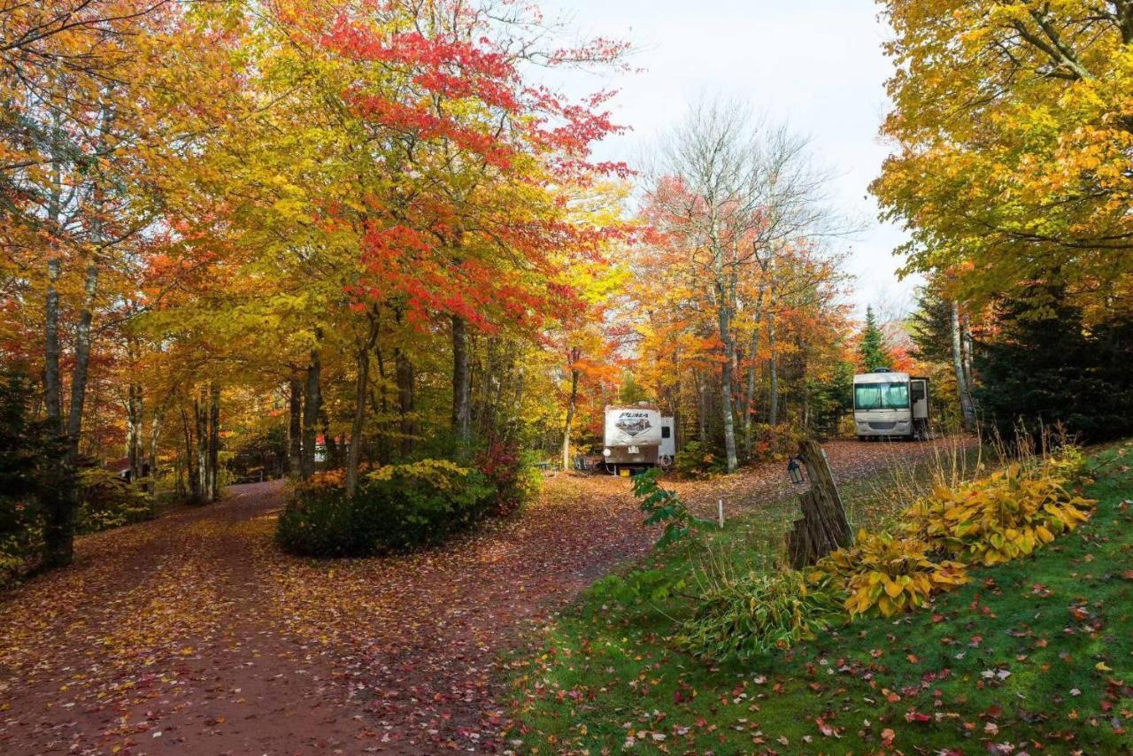 New Glasgow Highlands Campground Cabins Exterior foto